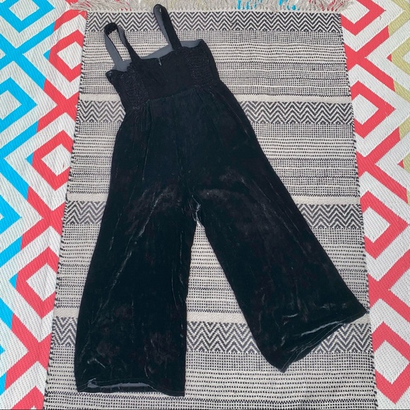 Madewell Black Velvet Cropped Jumpsuit size 4 - Picture 4 of 9